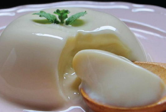 tips-penyajian-pudding-agar-cantik-dan-menggugah-selera