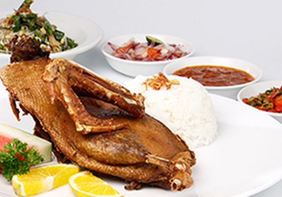 Tips Memasak Bebek Goreng Crispy Agar Tidak Amis