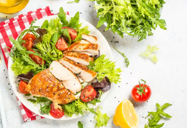 Tips Menyajikan Makanan Sehat yang Tetap Menggugah Selera