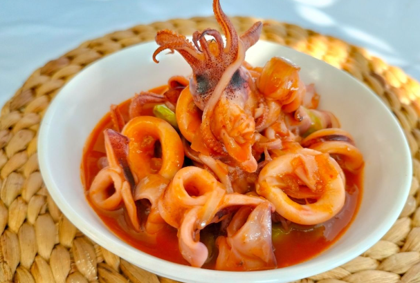 Tips Masak Cumi Asam Manis yang Segar dan Lezat